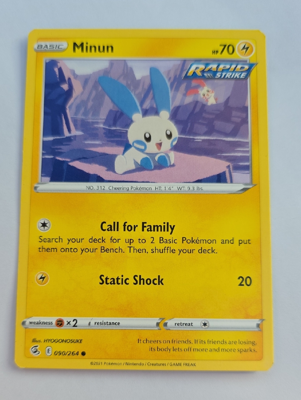 Pokemon Minun Trading Card - Yellow